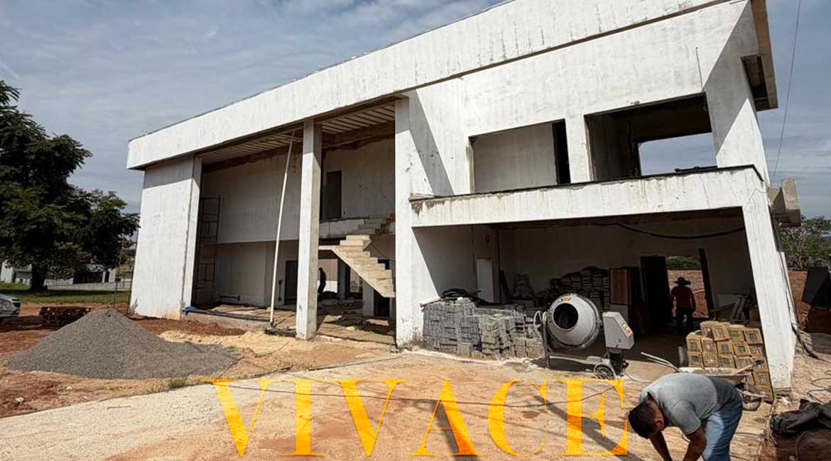 EU13 – IATE – 🚧 Obra em andamento